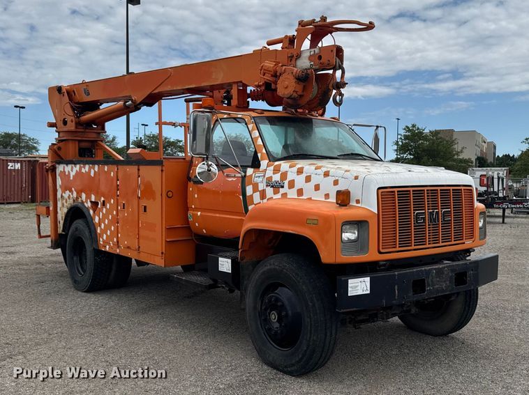 image for item OE9595 1995 GMC TopKick C6500 digger derrick truck