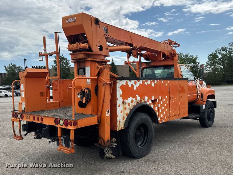 image for item OE9595 1995 GMC TopKick C6500 digger derrick truck