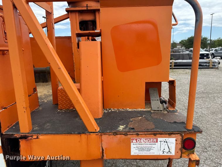 image for item OE9595 1995 GMC TopKick C6500 digger derrick truck
