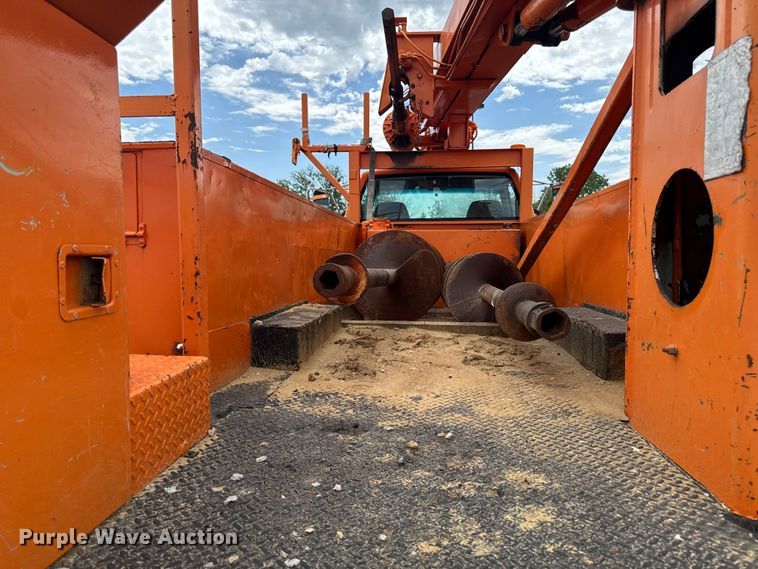 image for item OE9595 1995 GMC TopKick C6500 digger derrick truck