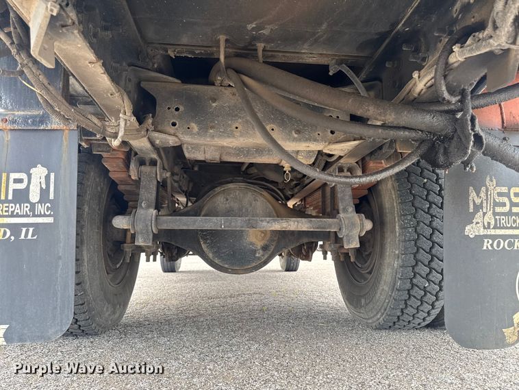 image for item OE9595 1995 GMC TopKick C6500 digger derrick truck