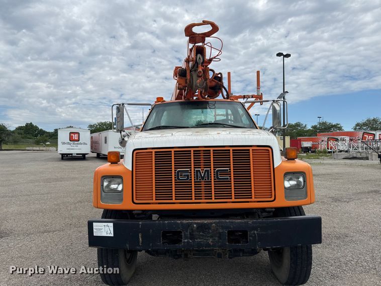 image for item OE9595 1995 GMC TopKick C6500 digger derrick truck