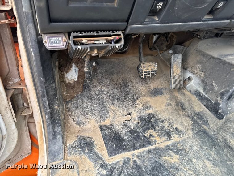 image for item OE9595 1995 GMC TopKick C6500 digger derrick truck