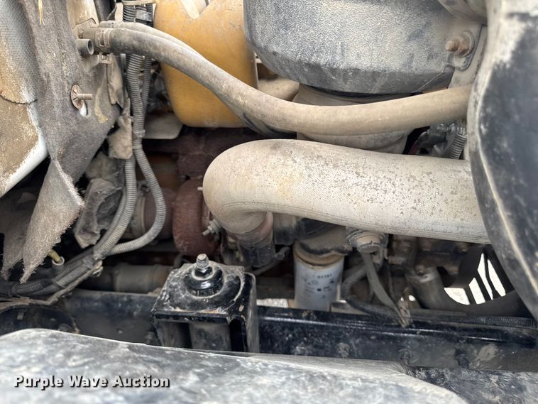 image for item OE9595 1995 GMC TopKick C6500 digger derrick truck