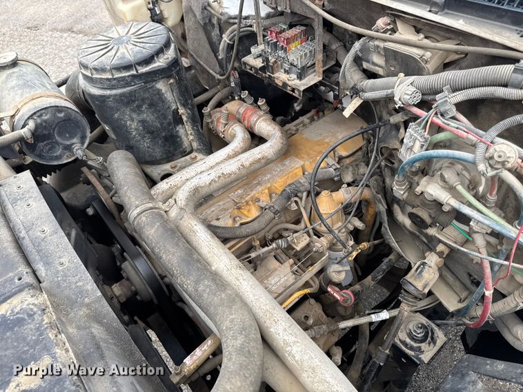 image for item OE9595 1995 GMC TopKick C6500 digger derrick truck