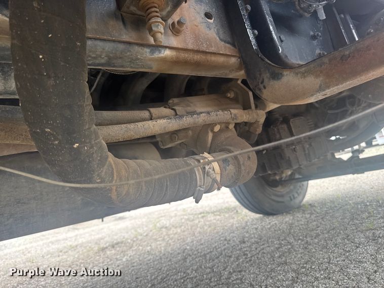 image for item OE9595 1995 GMC TopKick C6500 digger derrick truck