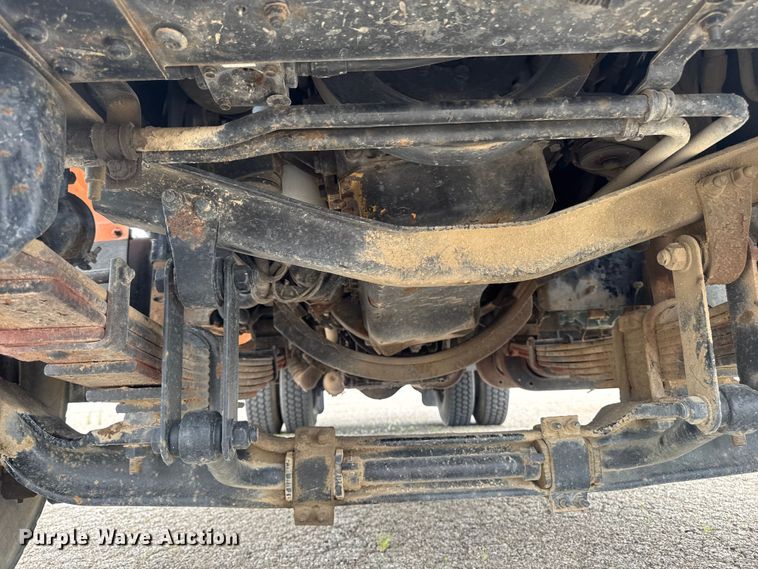 image for item OE9595 1995 GMC TopKick C6500 digger derrick truck