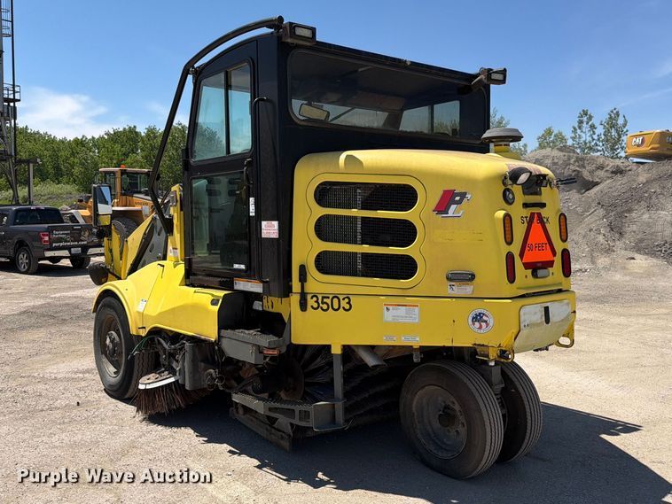 image for item OE9596 2012 Elgin Pelican NP street sweeper