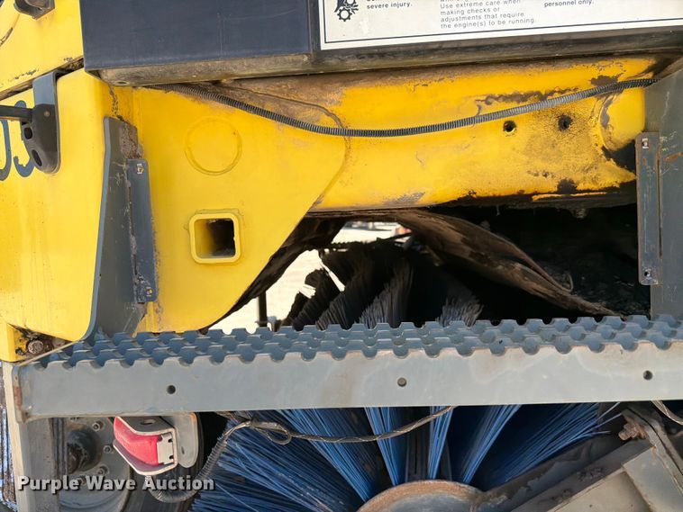 image for item OE9596 2012 Elgin Pelican NP street sweeper