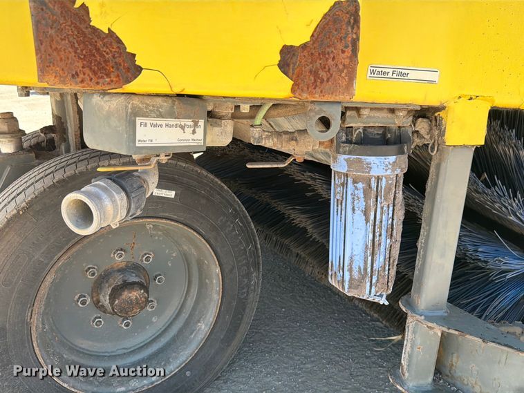 image for item OE9596 2012 Elgin Pelican NP street sweeper