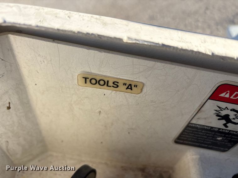 image for item YA1870 2023 Ford F550 Super Duty Crew Cab bucket truck