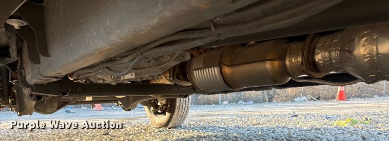 image for item YA1870 2023 Ford F550 Super Duty Crew Cab bucket truck