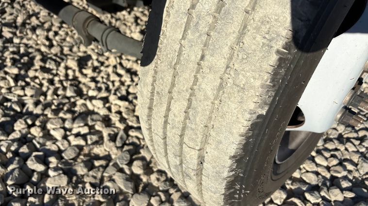 image for item YA1870 2023 Ford F550 Super Duty Crew Cab bucket truck