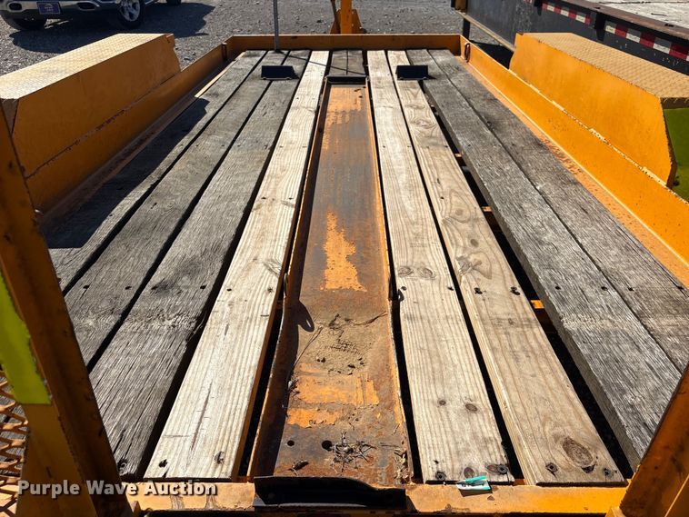 image for item YA3051 2020 Lucon 5T142BW-HDP equipment trailer