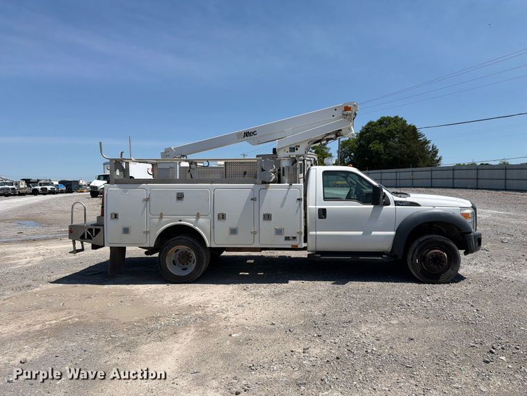 image for item YA3064 2015 Ford F450 Super Duty bucket truck