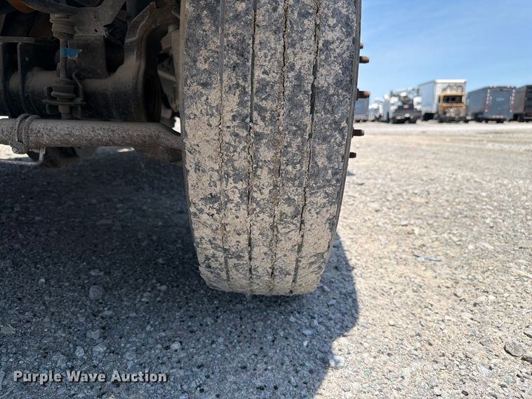 image for item YA3064 2015 Ford F450 Super Duty bucket truck