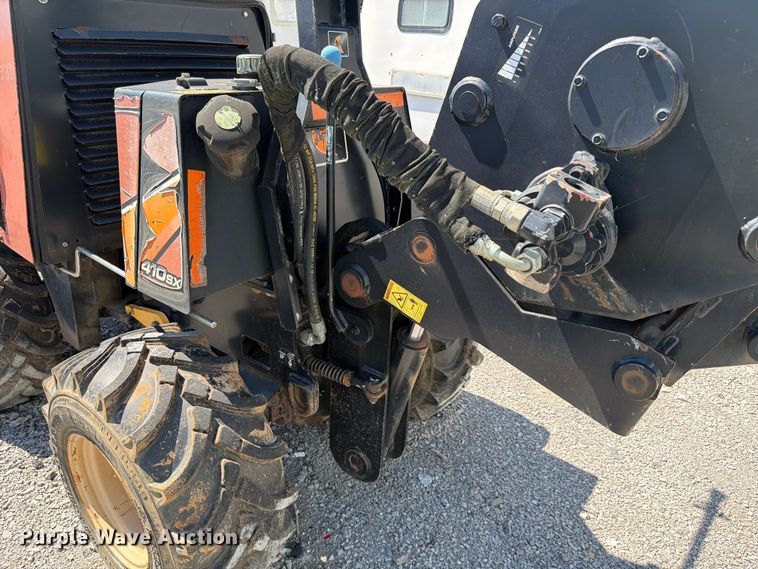 image for item YA3068 2017 Ditch Witch 410SX trencher