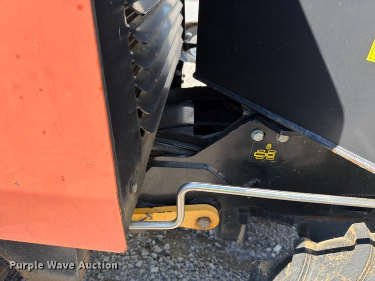 image for item YA3068 2017 Ditch Witch 410SX trencher