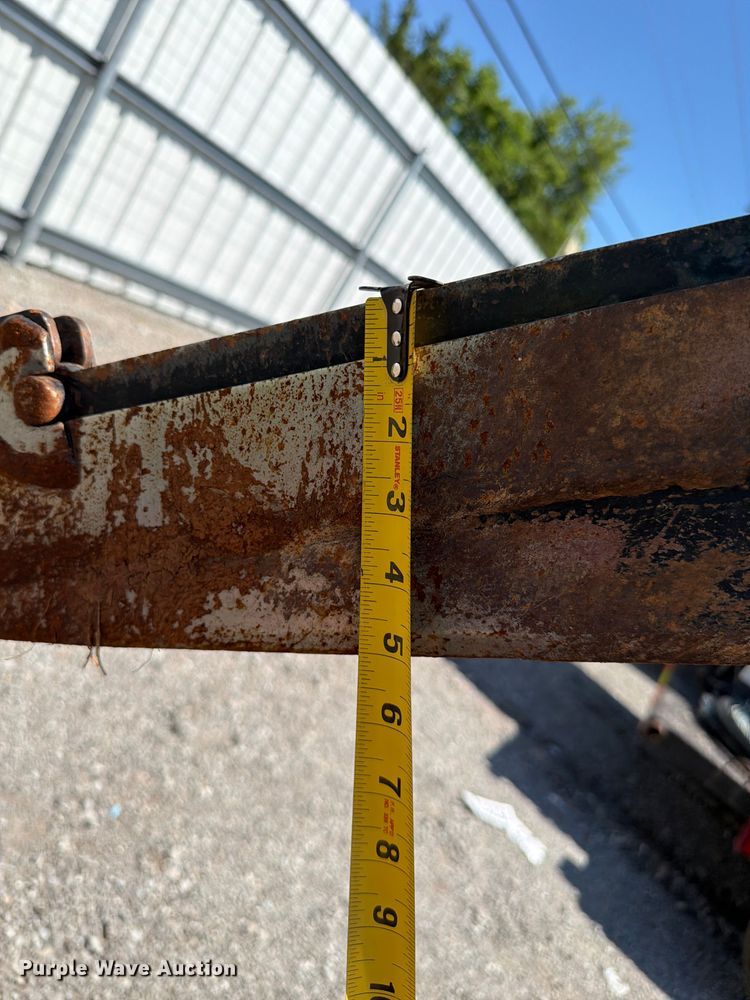 image for item YA3068 2017 Ditch Witch 410SX trencher