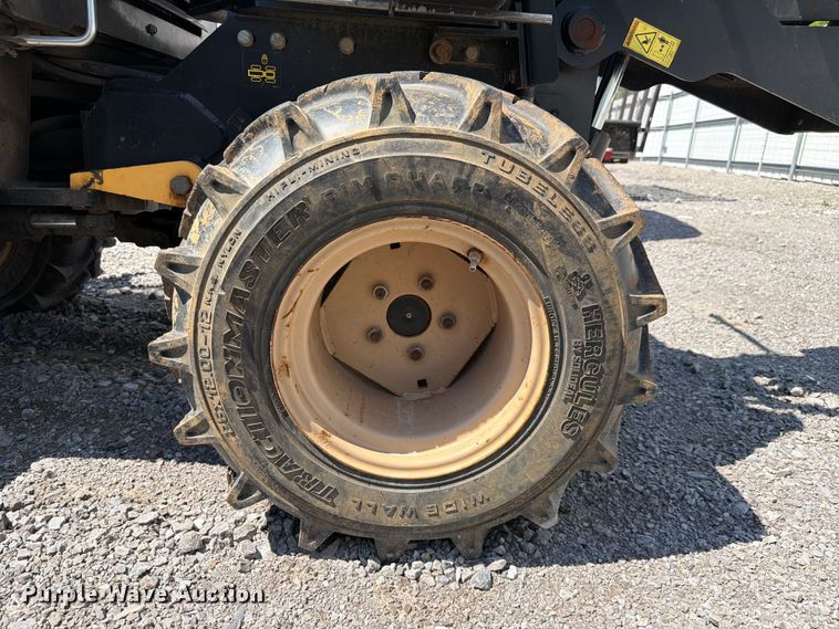 image for item YA3068 2017 Ditch Witch 410SX trencher