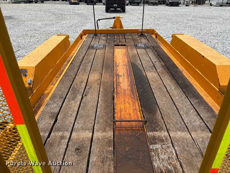 image for item YA3102 2020 Lucon 5T1428W-HDP equipment trailer