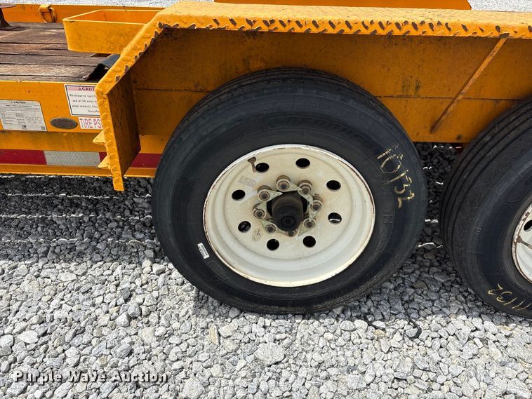 image for item YA3102 2020 Lucon 5T1428W-HDP equipment trailer
