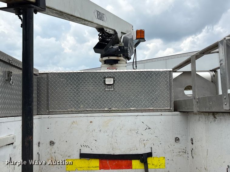 image for item YA3108 2014 Ford F450 Super Duty bucket truck