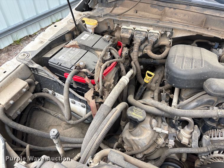image for item YA3108 2014 Ford F450 Super Duty bucket truck
