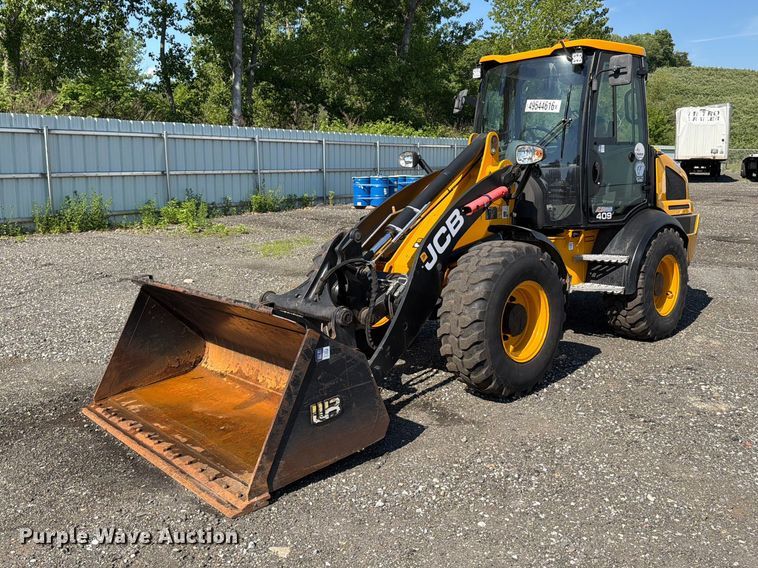 Photo of a 2022 JCB 409 T4