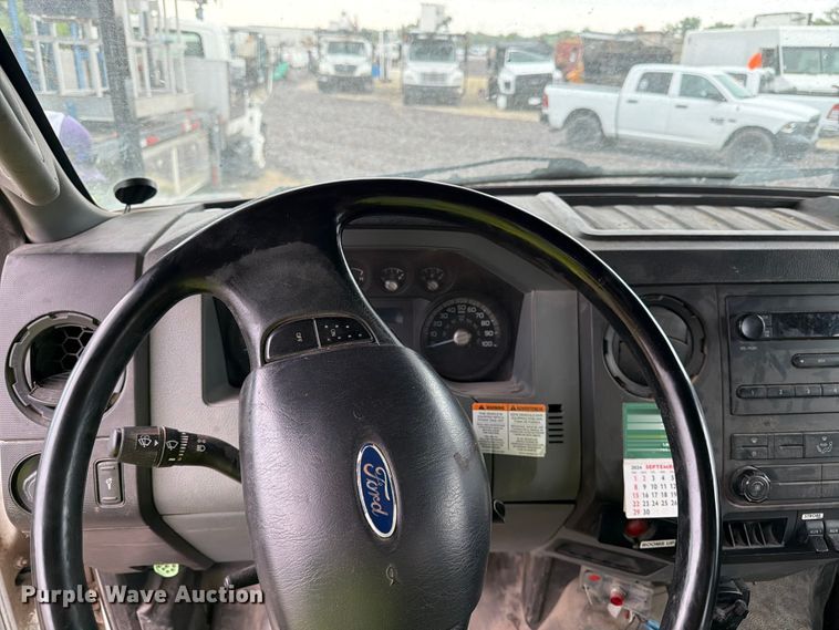 image for item YA3246 2015 Ford F750 Super Duty forestry bucket truck