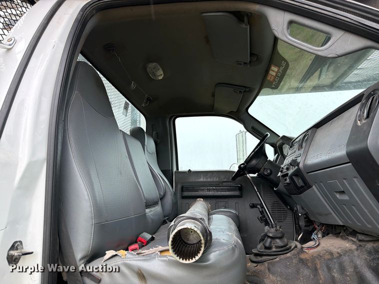 image for item YA3246 2015 Ford F750 Super Duty forestry bucket truck