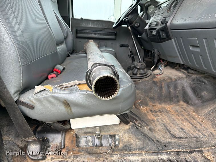 image for item YA3246 2015 Ford F750 Super Duty forestry bucket truck