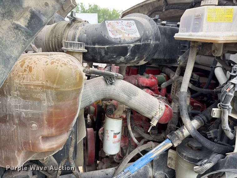 image for item YA3246 2015 Ford F750 Super Duty forestry bucket truck