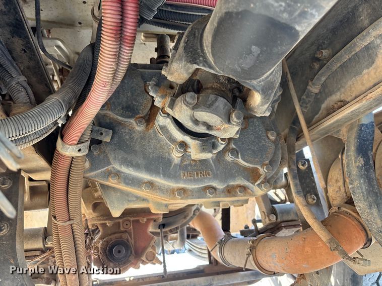 image for item YA3269 2008 Peterbilt 340 tank truck