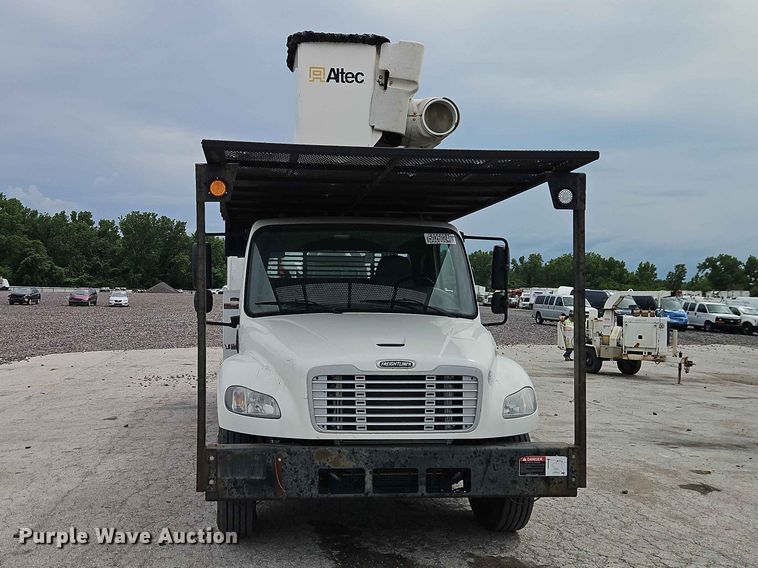 image for item YA3291 2016 Freightliner Business Class M2 forestry bucket truck