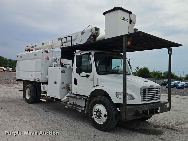 image for item YA3291 2016 Freightliner Business Class M2 forestry bucket truck