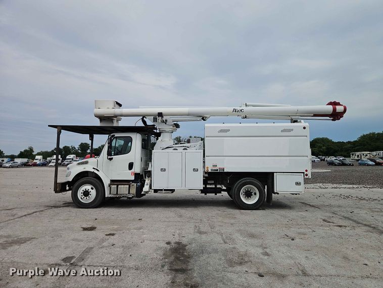 image for item YA3291 2016 Freightliner Business Class M2 forestry bucket truck
