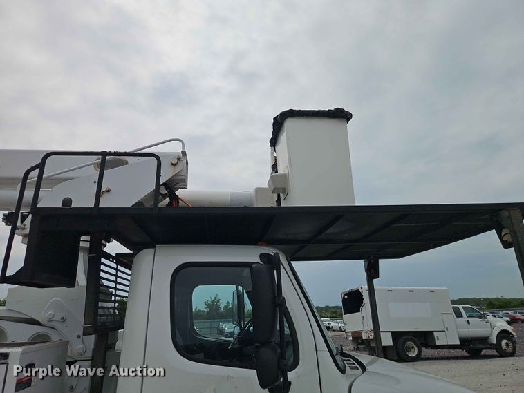 image for item YA3291 2016 Freightliner Business Class M2 forestry bucket truck