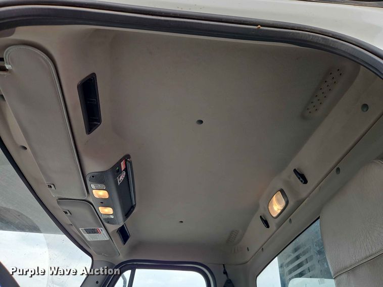 image for item YA3291 2016 Freightliner Business Class M2 forestry bucket truck