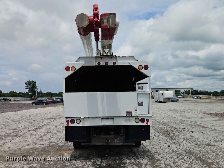 image for item YA3292 2016 Freightliner Business Class M2 forestry bucket truck