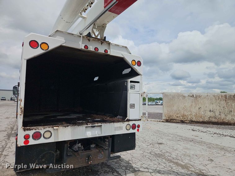 image for item YA3292 2016 Freightliner Business Class M2 forestry bucket truck