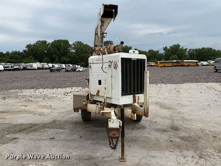 image for item YA3293 2012 Bandit 200XP wood chipper