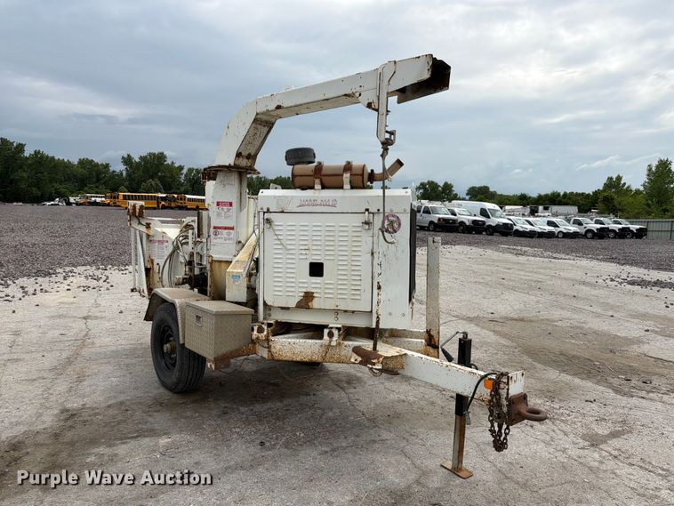 image for item YA3293 2012 Bandit 200XP wood chipper