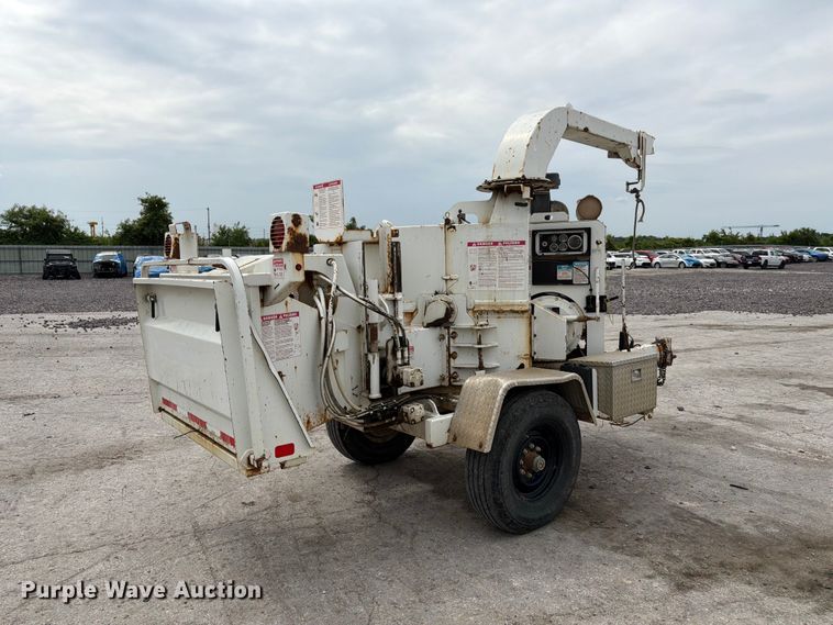 image for item YA3293 2012 Bandit 200XP wood chipper
