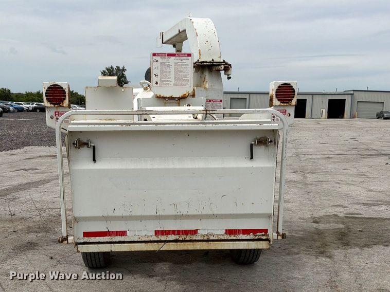 image for item YA3293 2012 Bandit 200XP wood chipper