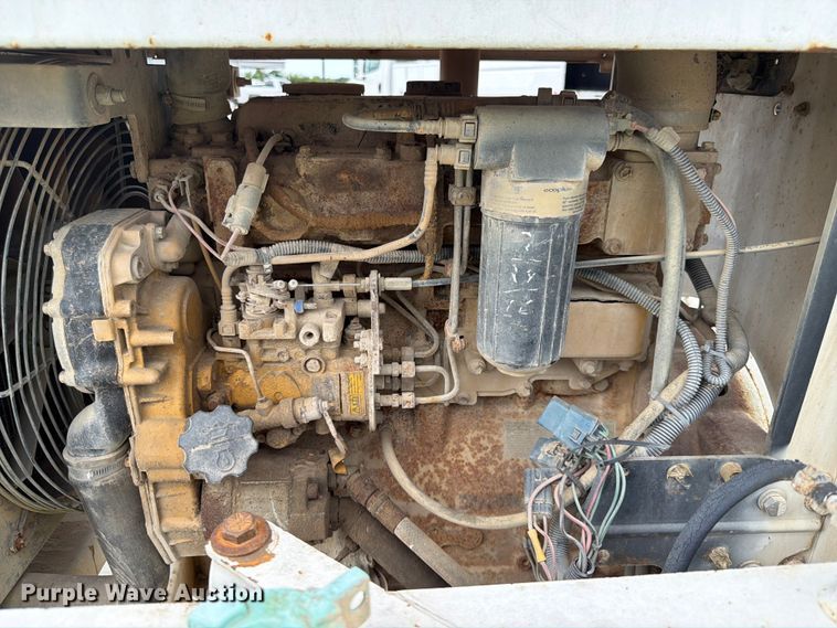 image for item YA3293 2012 Bandit 200XP wood chipper