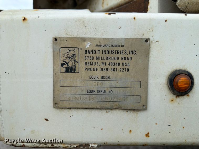 image for item YA3293 2012 Bandit 200XP wood chipper