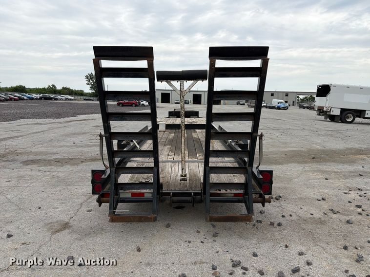 image for item YA3294 2016 Sure-Trac ST7225ITPL5 B-200 equipment trailer