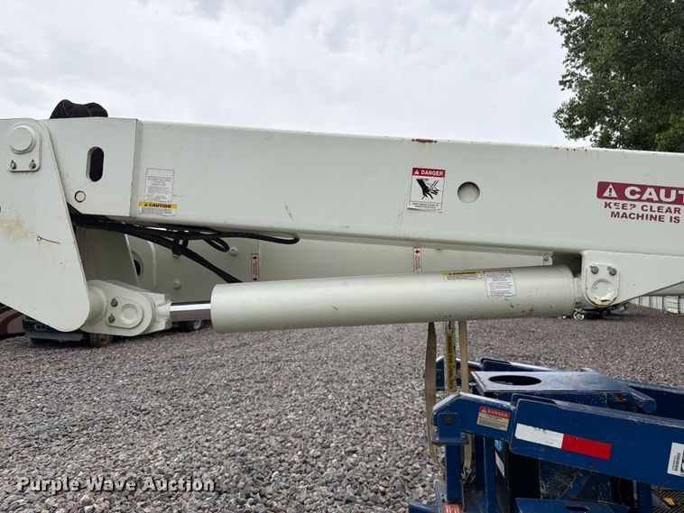 image for item YA3295 2016 SkyLift MA61TD tracked boom lift