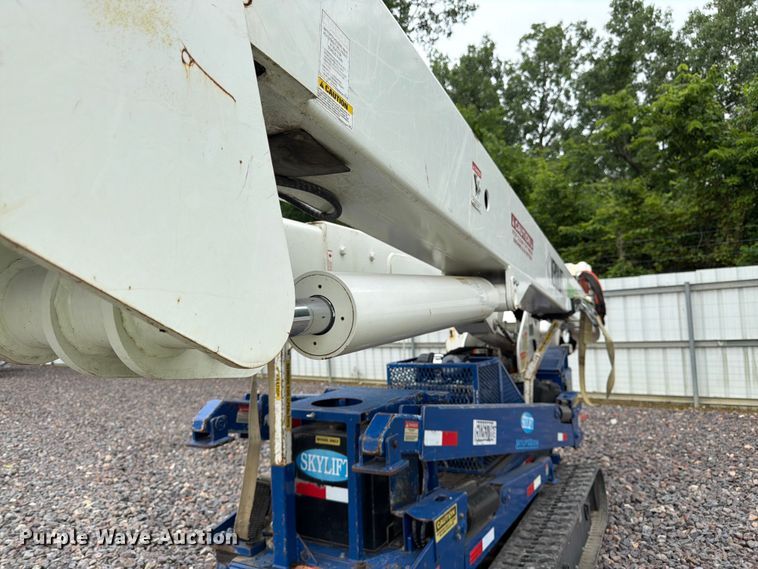 image for item YA3295 2016 SkyLift MA61TD tracked boom lift